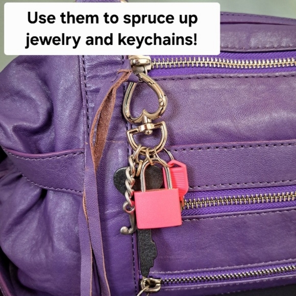 Decorative padlocks and keys 🔐💜💗 - Picture 5 of 5